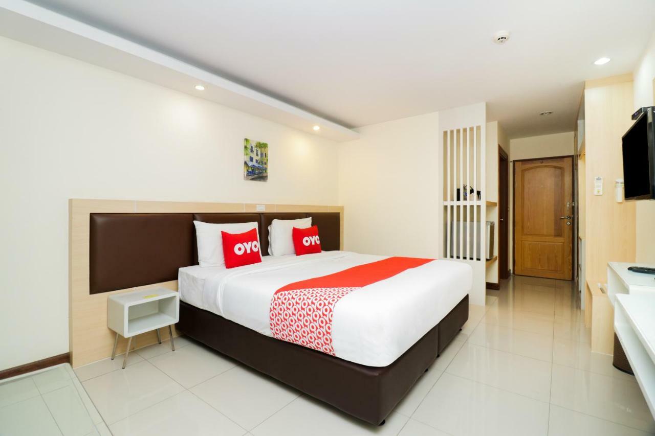 Oyo 234 Tara Grande Hotel & Spa Bangkok Ngoại thất bức ảnh